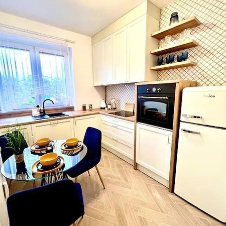 B&W Luxurious Apartment In The Heart Of Wrocław Eksteriør billede